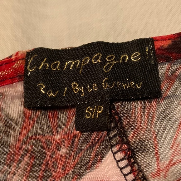 Champagne Fancy Bold Abstract Red, Black & Gold Short Sleeve Lightweight Top - Picture 8 of 12